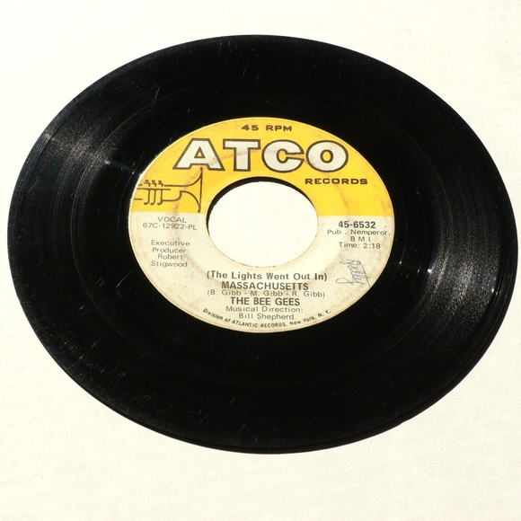 The Bee Gees (The Lights Went Out In) Massachusetts/Sir Geoffrey 45 rpm Record - Picture 7 of 9